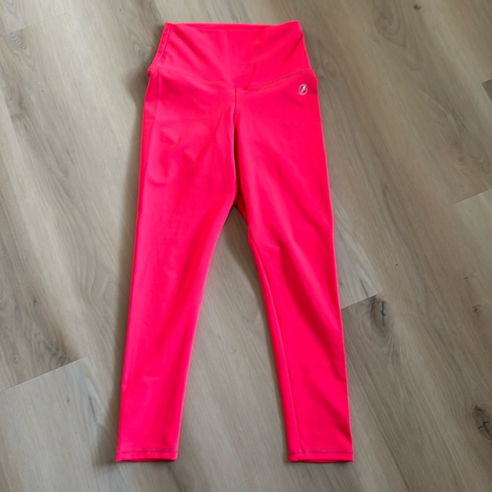 ABS2B Fitness hot electric Coral Pink scrunch booty leggings Medium